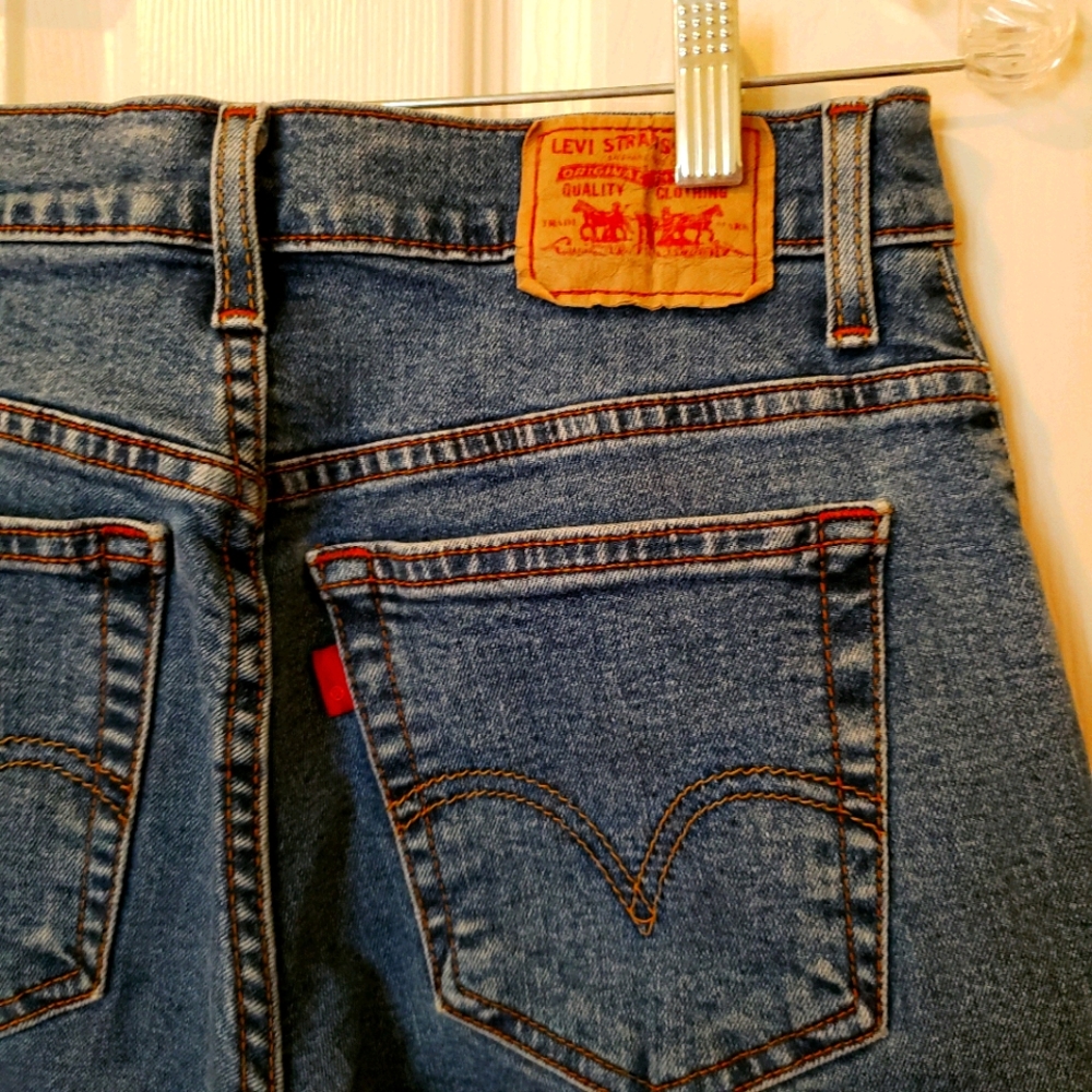 Levi's 550 relaxed boot cut jeans